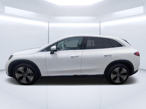 Polar White 2023 Mercedes-Benz EQE 350+ Base