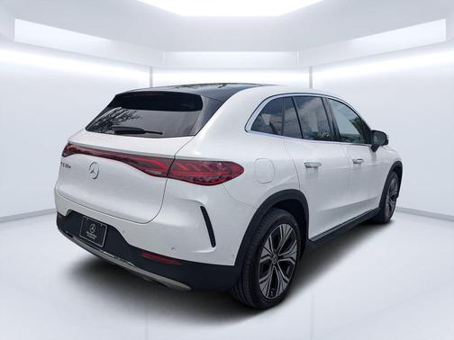 Polar White 2023 Mercedes-Benz EQE 350+ Base