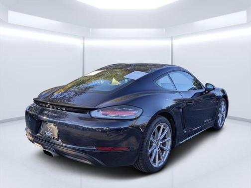 2018 Porsche 718 Cayman Base