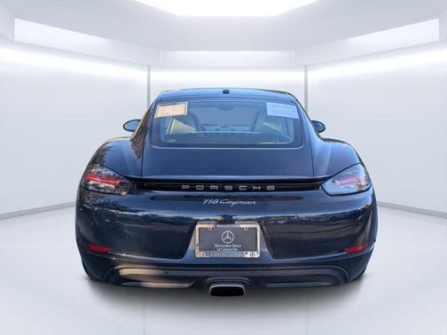 2018 Porsche 718 Cayman Base