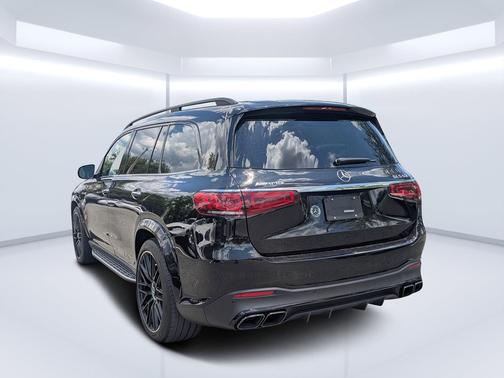 Obsidian Black Metallic 2023 Mercedes-Benz AMG GLS 63 Base
