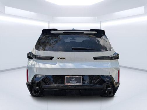 2024 BMW XM Base