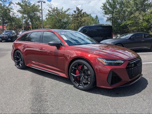 Grenadine Red Metallic 2025 Audi RS 6 Avant 4.0T