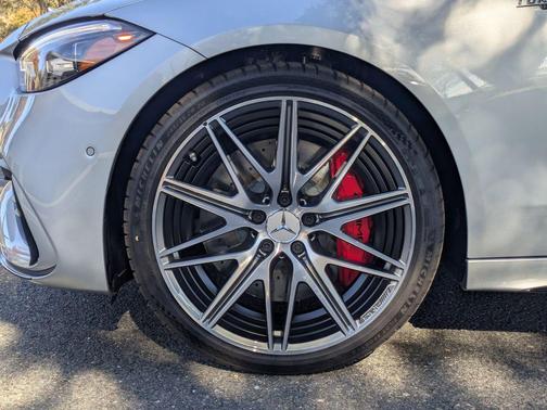 2026 Mercedes-Benz AMG C 43 4MATIC