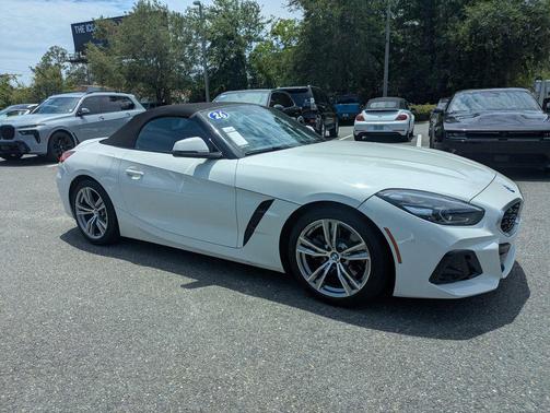 Alpine White 2026 BMW Z4 sDrive30i