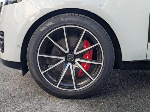 2023 Land Rover Range Rover P400 SE