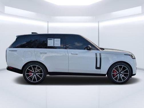 2023 Land Rover Range Rover P400 SE