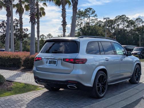 2026 Mercedes-Benz GLS 450 4MATIC
