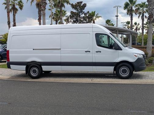 2025 Mercedes-Benz Sprinter 2500 High Roof