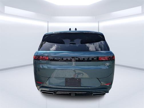 2023 Land Rover Range Rover Sport SE