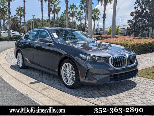 2024 BMW 530 i