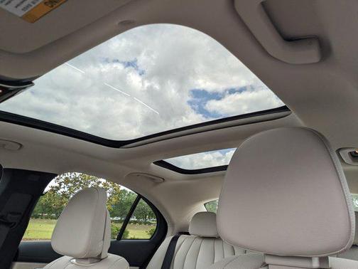 2025 Mercedes-Benz E-Class 4MATIC