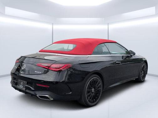 Obsidian Black Metallic 2026 Mercedes-Benz CLE 450 4MATIC