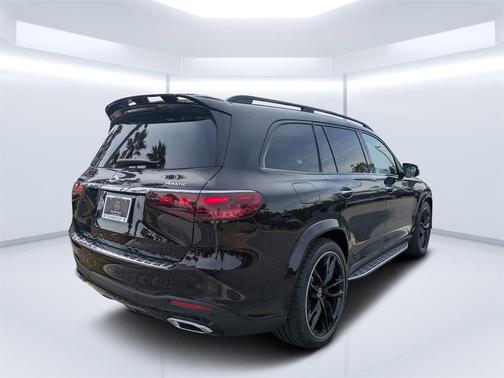 2026 Mercedes-Benz GLS 450 4MATIC