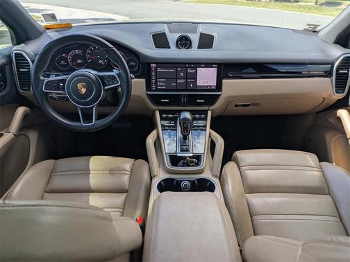 2021 Porsche Cayenne Cayenne