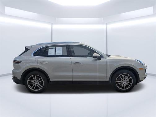 2021 Porsche Cayenne Cayenne