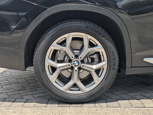 2024 BMW X4 xDrive30i