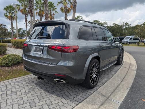 2025 Mercedes-Benz GLS 580 4MATIC