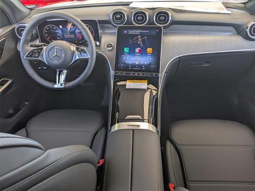 2026 Mercedes-Benz GLC 300 4MATIC