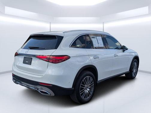 2025 Mercedes-Benz GLC 300 Base
