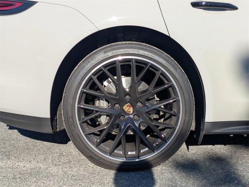 2018 Porsche Panamera 4S