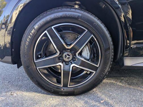 2026 Mercedes-Benz GLC 300 Base