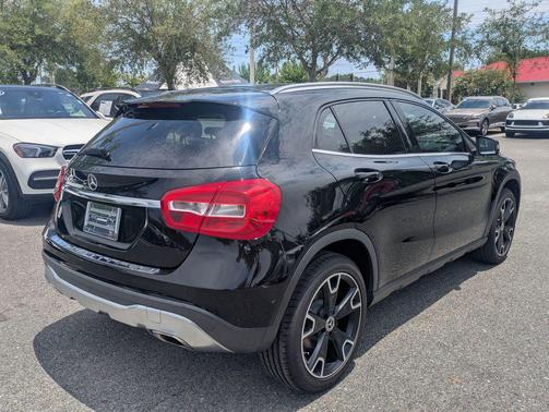 Night Black 2018 Mercedes-Benz GLA 250 Base