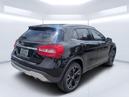 Black 2018 Mercedes-Benz GLA 250 Base