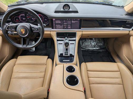 2021 Porsche Panamera Base