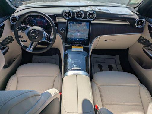 2026 Mercedes-Benz GLC 300 Base