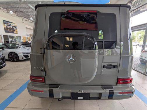 2025 Mercedes-Benz G-Class G 580e