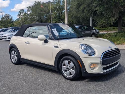Pepper White 2016 MINI Convertible Cooper