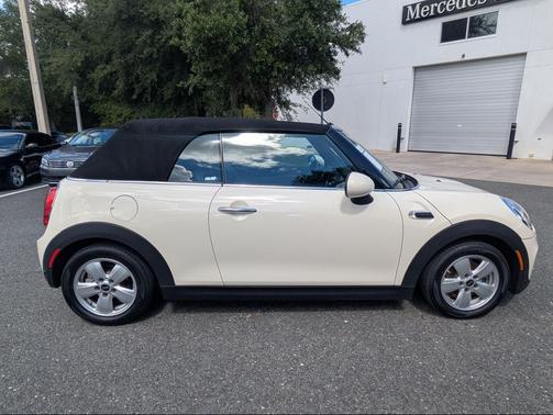 Pepper White 2016 MINI Convertible Cooper