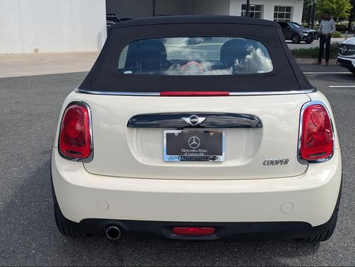 Pepper White 2016 MINI Convertible Cooper