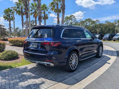 2026 Mercedes-Benz GLS 450 4MATIC