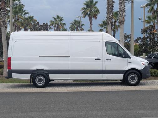 2024 Mercedes-Benz Sprinter 2500 High Roof
