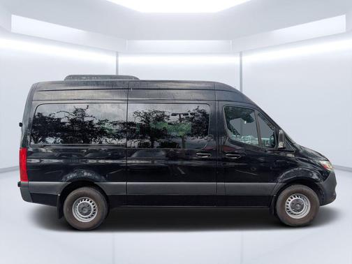 Jet Black 2021 Mercedes-Benz Sprinter 2500 Standard Roof