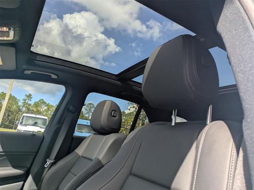 2025 Mercedes-Benz GLE 450e 4MATIC