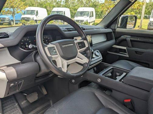 2023 Land Rover Defender 90 S