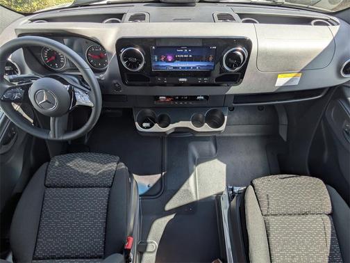 2025 Mercedes-Benz Sprinter 2500 High Roof