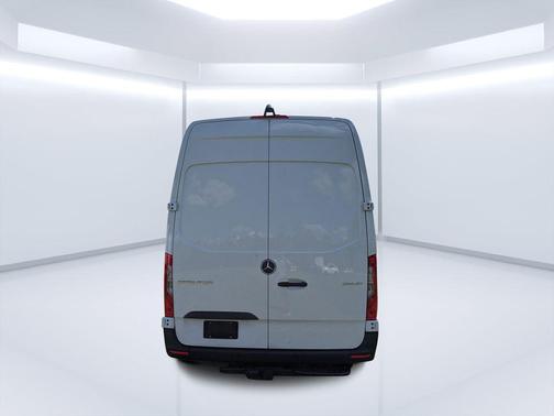 2025 Mercedes-Benz Sprinter 2500 High Roof