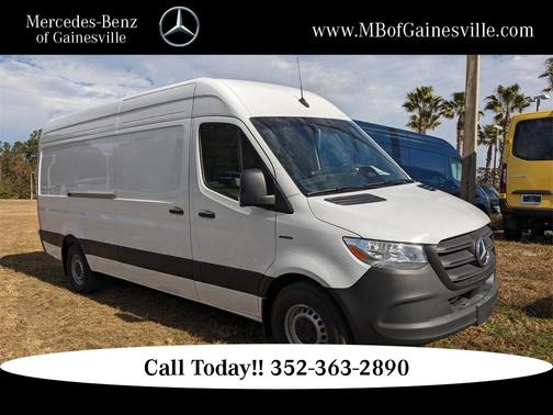 2025 Mercedes-Benz Sprinter 2500 High Roof