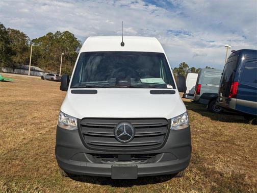 2025 Mercedes-Benz Sprinter 2500 High Roof