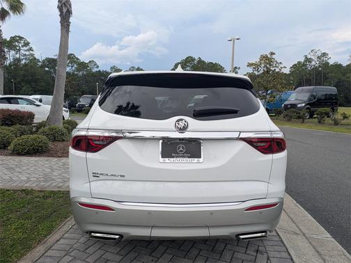 2022 Buick Enclave AWD Essence