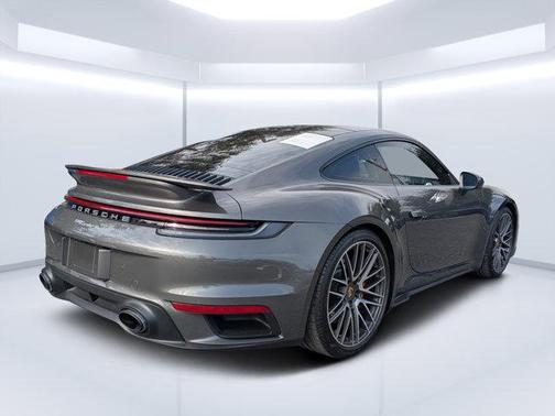 2021 Porsche 911 Turbo