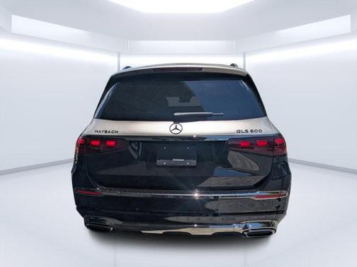 Obsidian 2026 Mercedes-Benz Maybach GLS 600 4MATIC