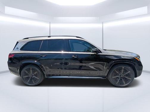 Obsidian 2026 Mercedes-Benz Maybach GLS 600 4MATIC