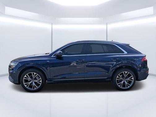 2021 Audi Q8 55 Premium Plus