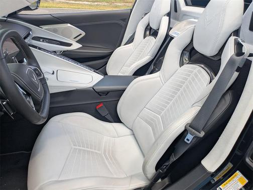 2021 Chevrolet Corvette Stingray w/3LT