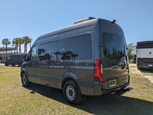 2023 Mercedes-Benz Sprinter 2500 Standard Roof